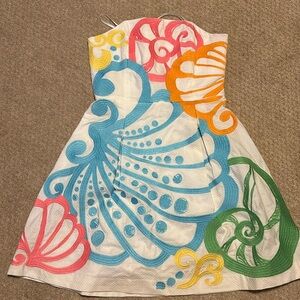 Lilly Pulitzer Blossom Dress in Resort White Chiquita Bonita Embroider Size 2